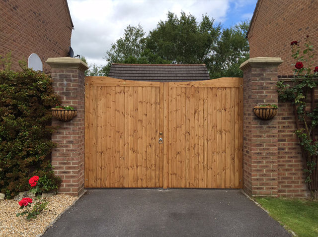 Winchester design wooden gates