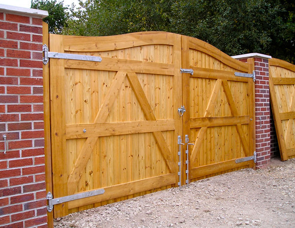 Braced timber double gates